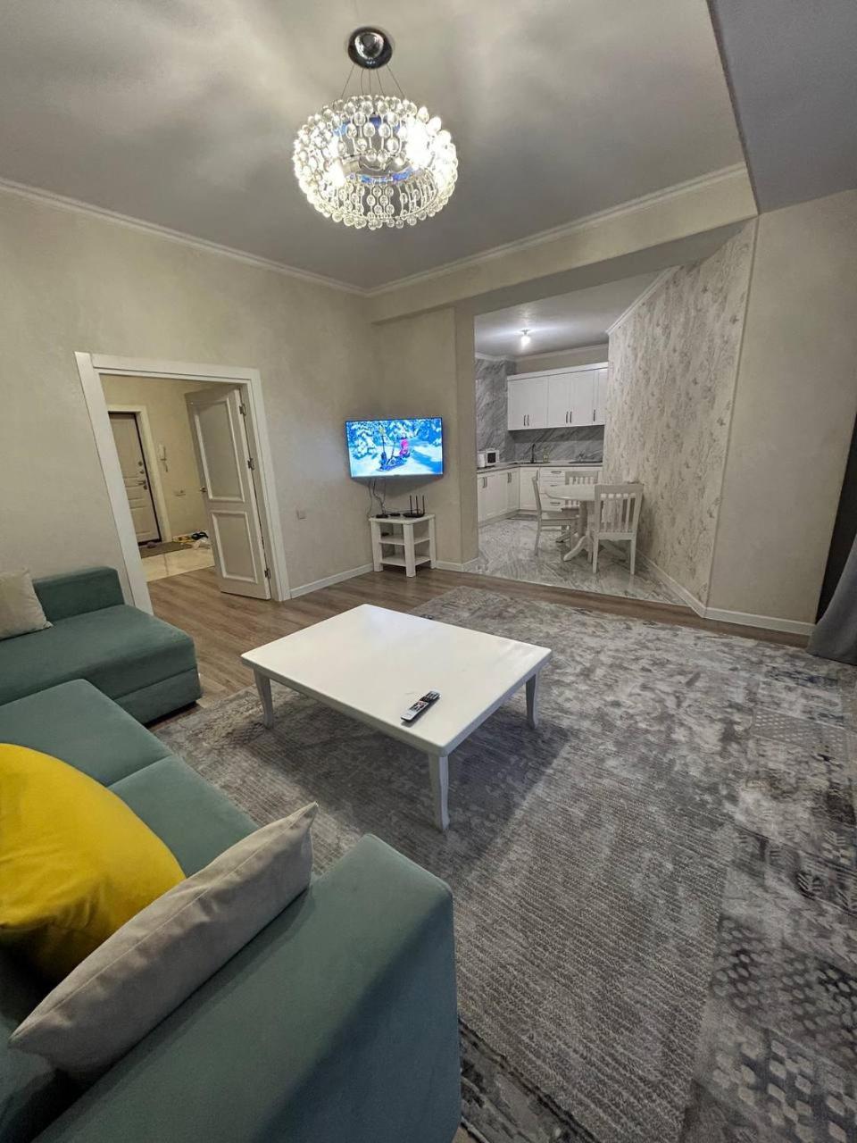 Апартаменты Ecohouse Бишкек Экстерьер фото